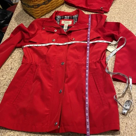 NWT FOG by London Fog Red Jacket Removable Hood Large FLAWS - Picture 8 of 15